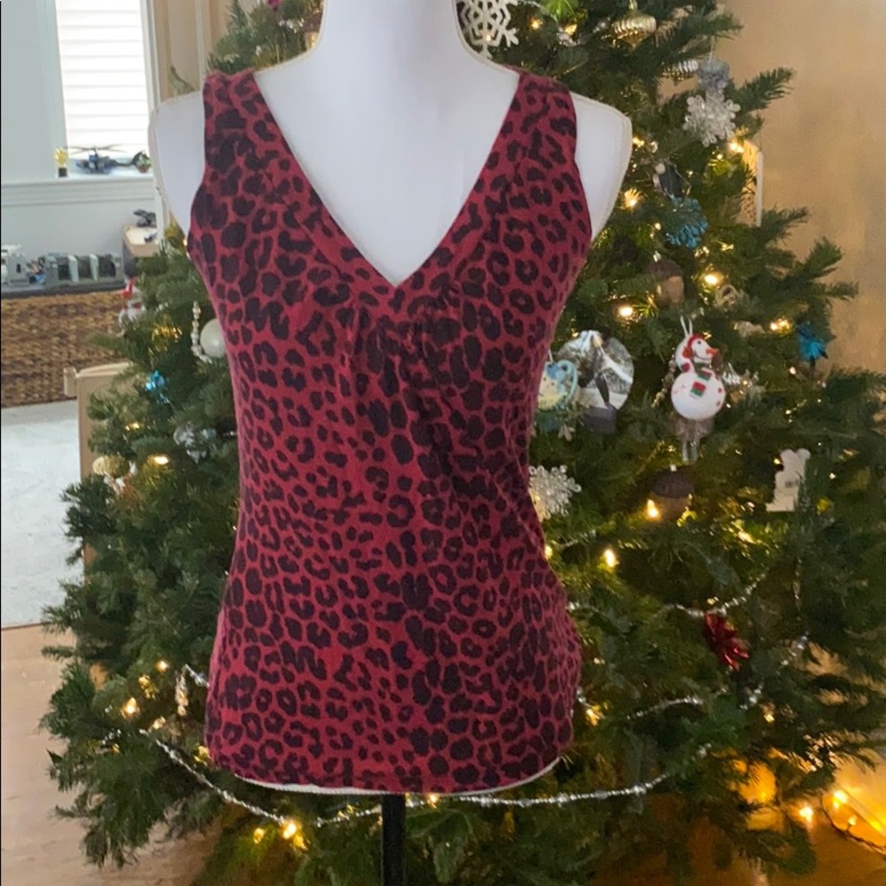 Leopard top